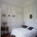 Chateau Rouillon D'allest 3* Chartrettes