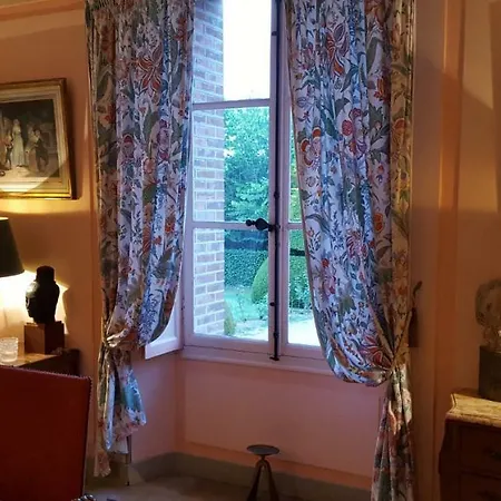 ゲストハウス Chateau Rouillon D'allest 3*